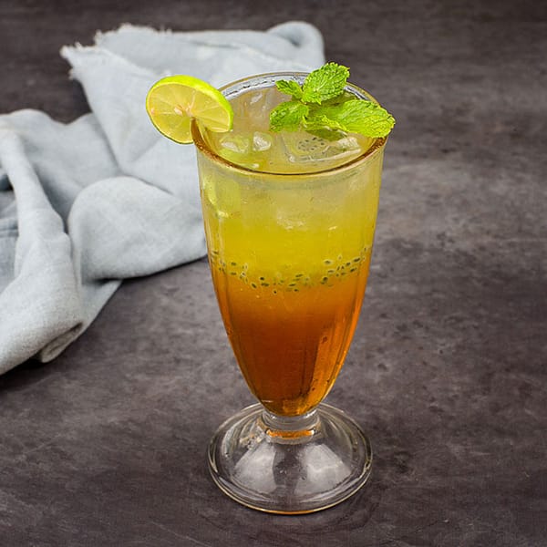 Nanari Mojito Nanari, Fresh Mint, Sugar Topped With Soda