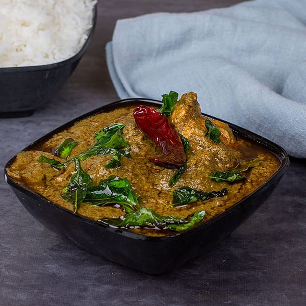 Karuvepillai Chicken